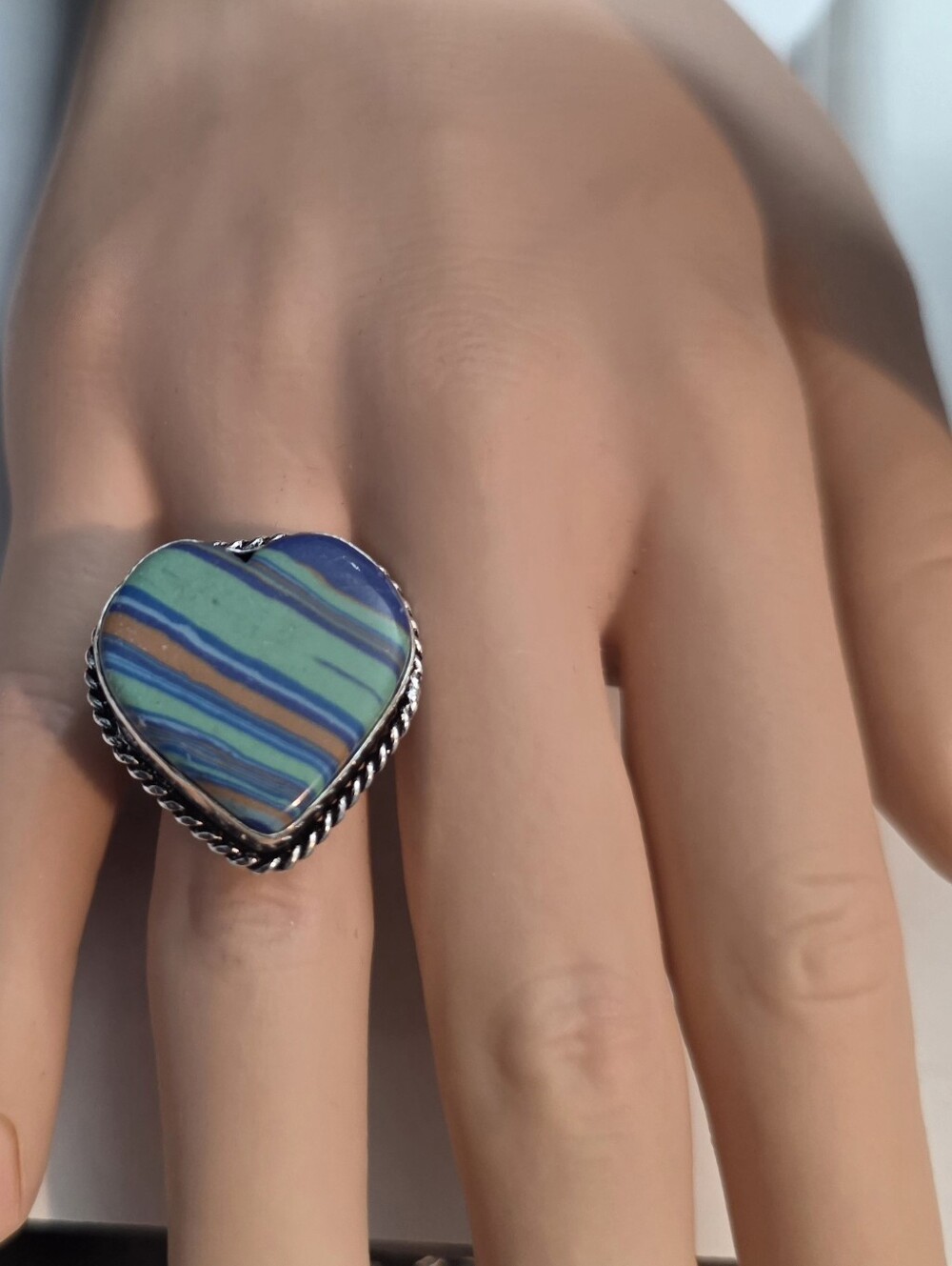 925 Sterling Silver Rainbow Calsilica Heart Ring Size 8.5 Multicolor Statement